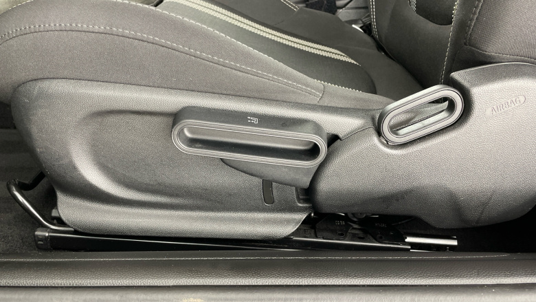 MINI Hatchback 2.0 Cooper S Sport II 3dr Auto [Comfort Pack] Petrol Hatchback